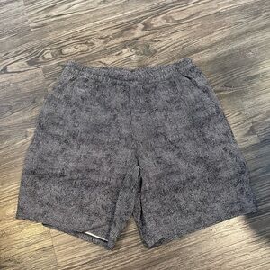 Men's Lululemon Pacebreaker Shorts 9" Lined Size XL